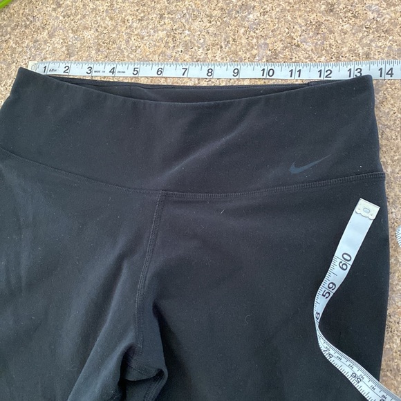 Nike Dri Fit Black Active Capri Crop Leggings Tights Medium - Picture 5 of 13